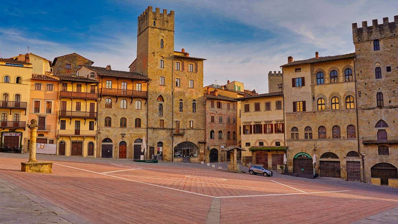 AREZZO_PIAZZA-GRANDE